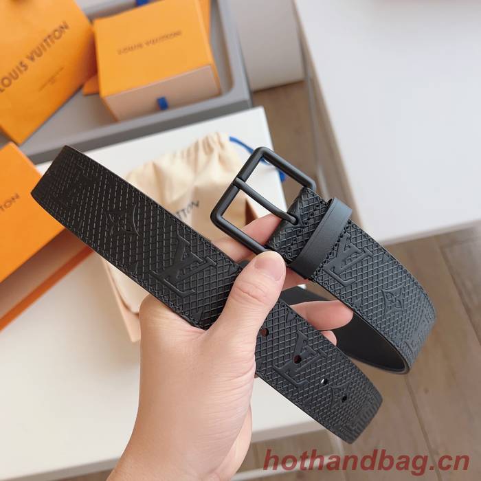 Louis Vuitton Belt 40MM LVB00251